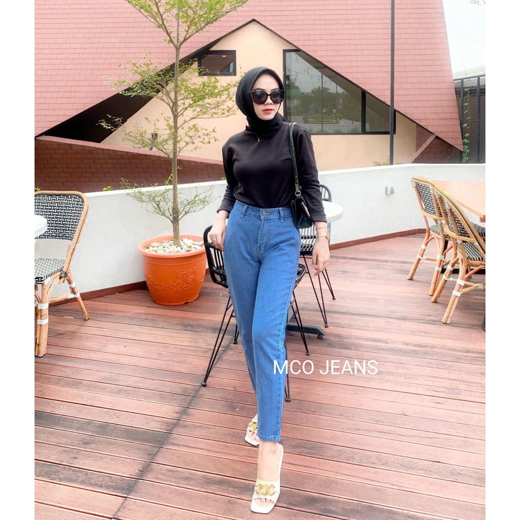 MCO - Celana Wanita Boyfriend Jeans Namina - Viral