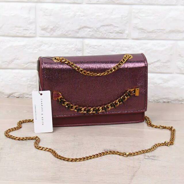 Tas charles and keith CK chain front tali panjang clucth