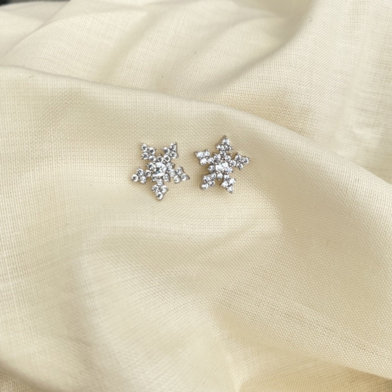 Anting Silver Rhodium Anti Karat Bentuk Bintang - Haru Lux Silver