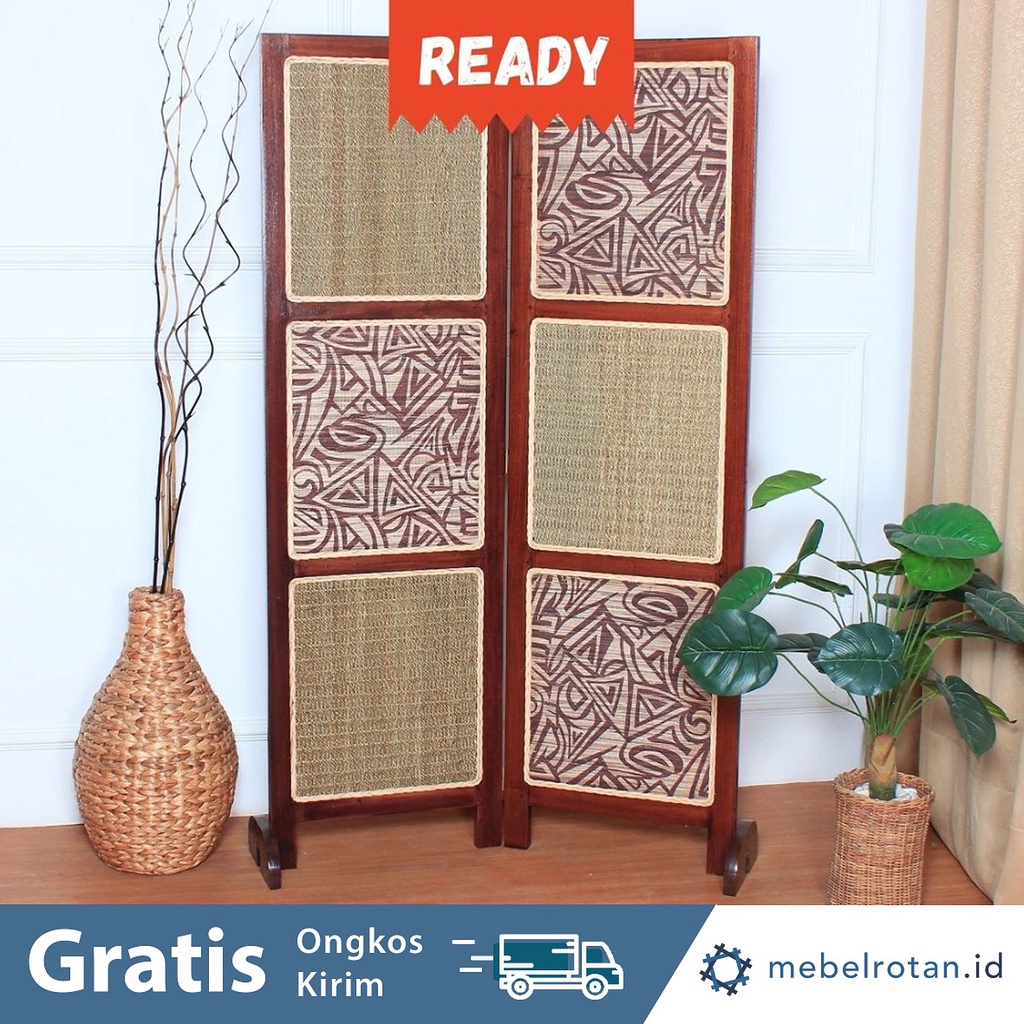 PARTISI RUANGAN LIPAT |SKETSEL KAYU SQUARE 2 DAUN | PENYEKAT RUANGAN