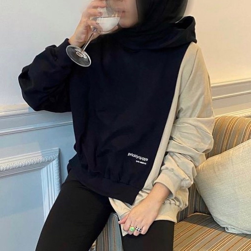 •PRELOVED• Updo Hoodie Black mix Beige by Prickly Cholla