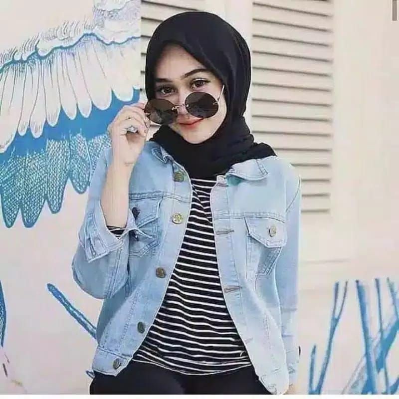 JAKET JEANS WANITA CEWEK CEWE RAWIS JAKET JINS DENIM JAKET MURAH TERBARU TERLARISJAKET JEANS SNOW DENIM SANDWASH CROP PREMIUM FASHION WANITA HITS SELEBGRAM-ICE BLUE