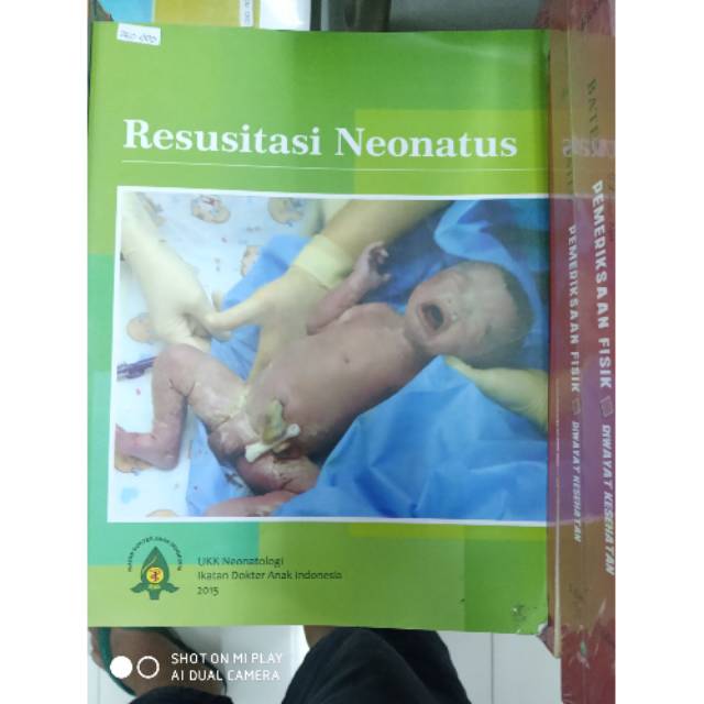 Buku resusitasi neonatus