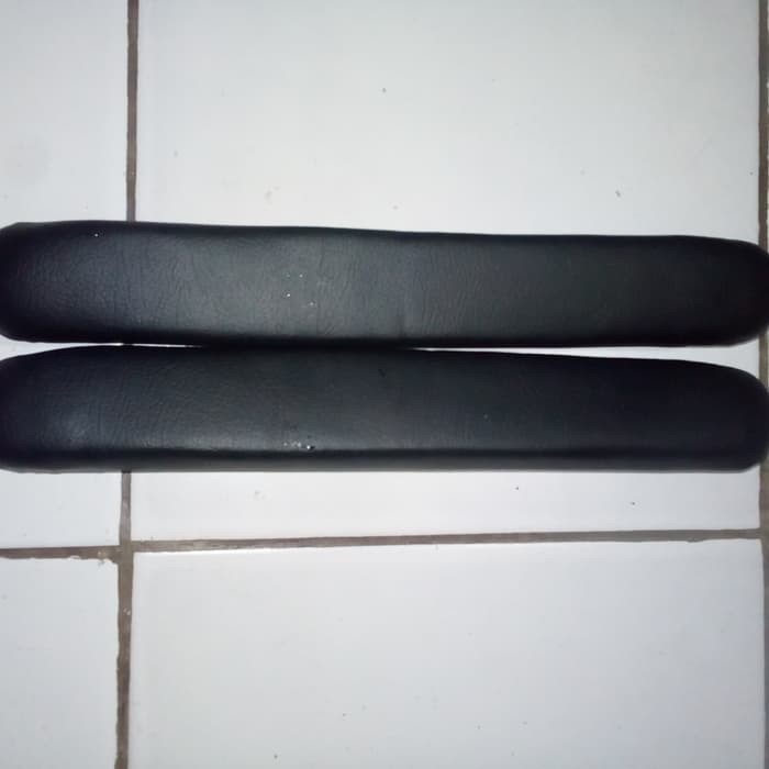 DUDUKAN TANGAN KURSI RODA STANDAR