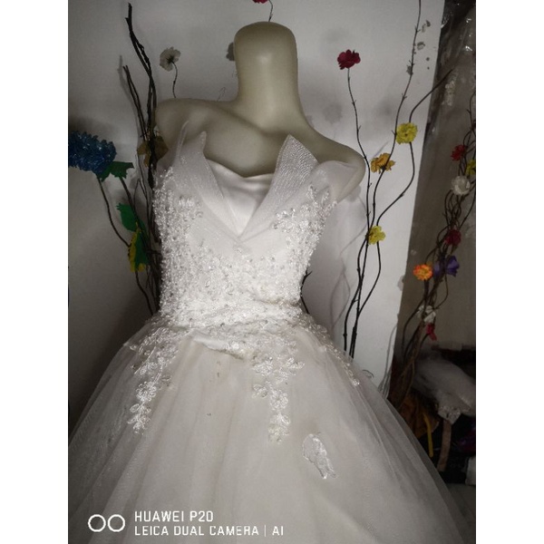 gaun pengantin second