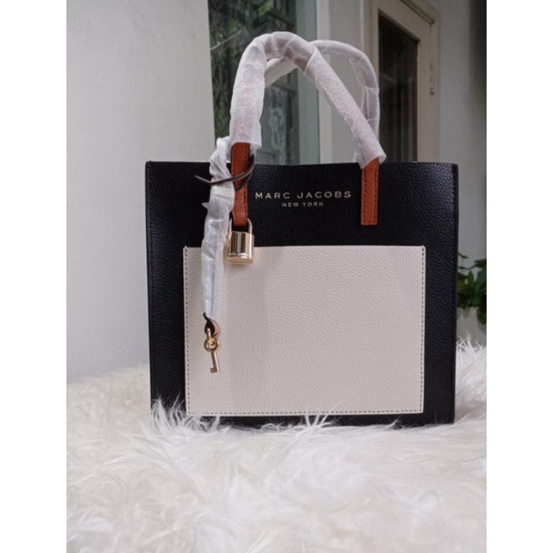 MARC JACOBS MINI GRIND TOTE