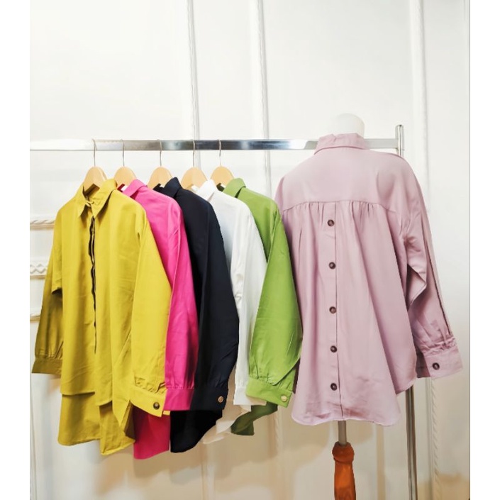Kemeja Polos Hana Shirt Dengan Kancing Depan Belakang