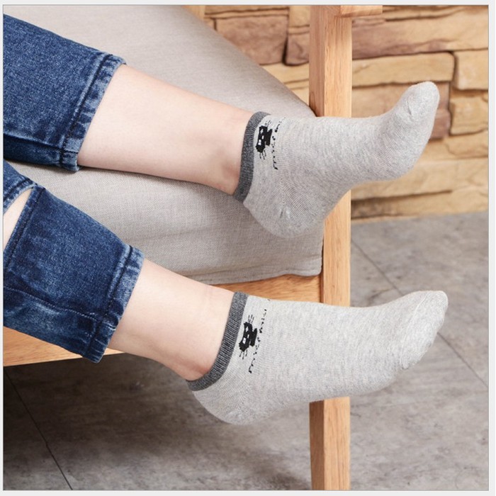 Kaos Kaki Wanita Soak Karatkter Lucu Motif