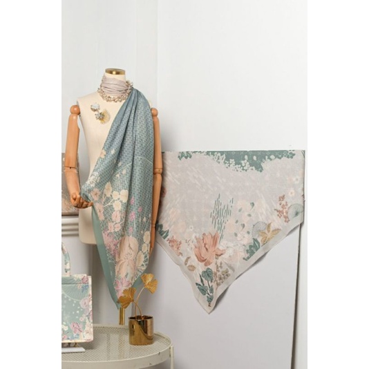 Scarlet Scarf by HeyLocal id