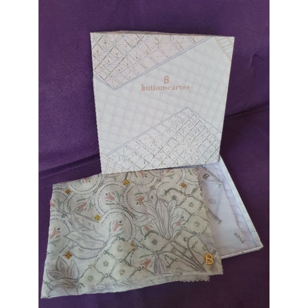 PRELOVED BUTTONSCARVES MAHARANI WHITE