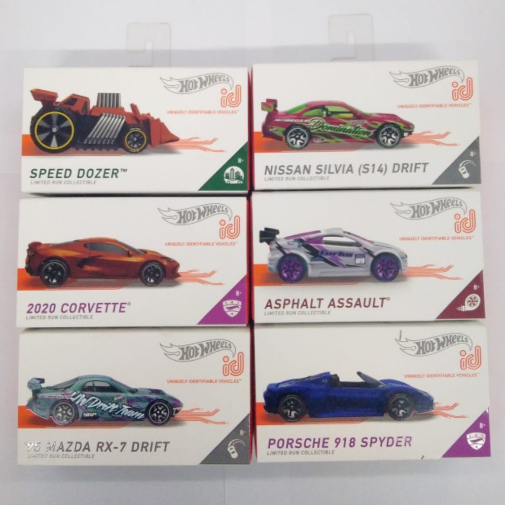 Hot Wheels HW ID Nissan Silvia S14 Mazda RX-7 Drift Porsche 918 Spyder 2020 Corvette Asphalt Assault