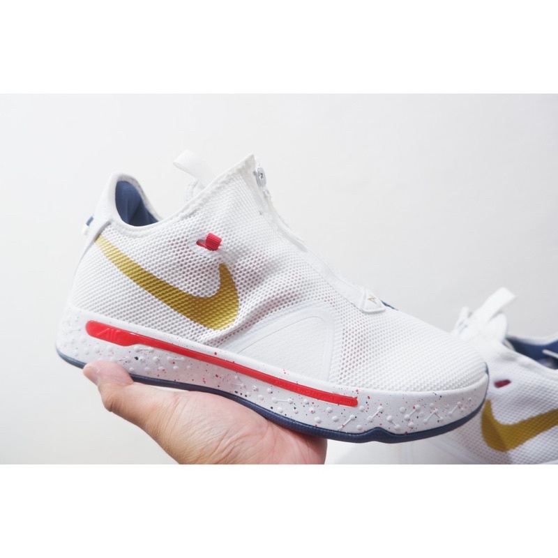 Sepatu Basket NK PG 4 Low USA GOLD