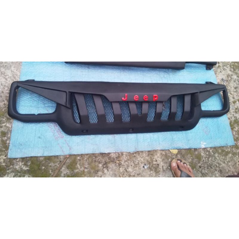 Grill Daihatsu Taft Terbaik