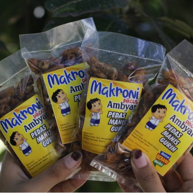 

MAKARONI PKCUS 50gr Ambyar /Makaronibuntet/makaroniulir/makaroniplintir/makaroniambyar/makaronipipa