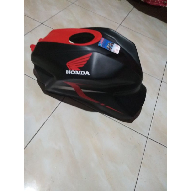 Cover tengki CB 150 R old CB LAMA Besic all new CBR 250RR HITAM DOFF LIST MERAH