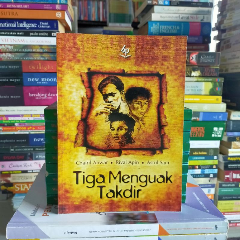 

Buku Original : TIGA NENGUAK TAKDIR