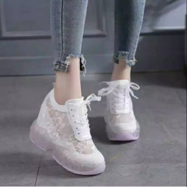 

Sepatubrukatwanita bl12