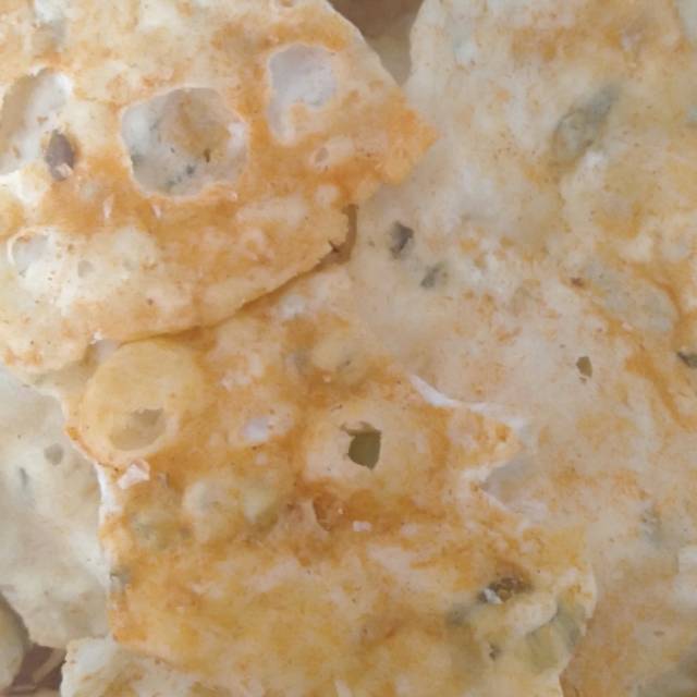 Cemilan bandung/ keripik cireng pedas