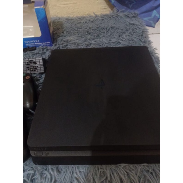 ps4 slim 1TB