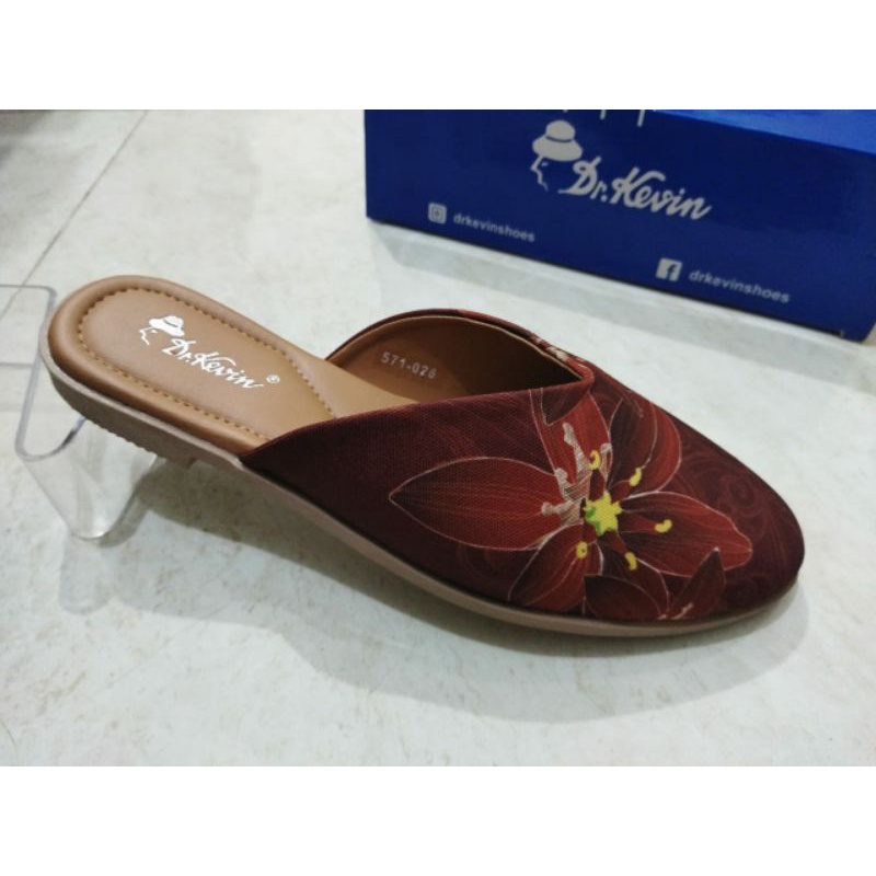 Sandal Selop Bustong Teplek Wanita Dr. Kevin size 37 38 39 40