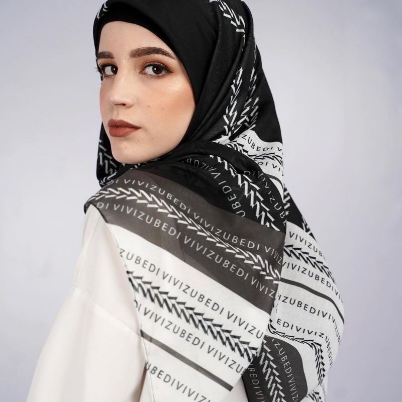 Zeamaya scarf vivi zubedi Preloved