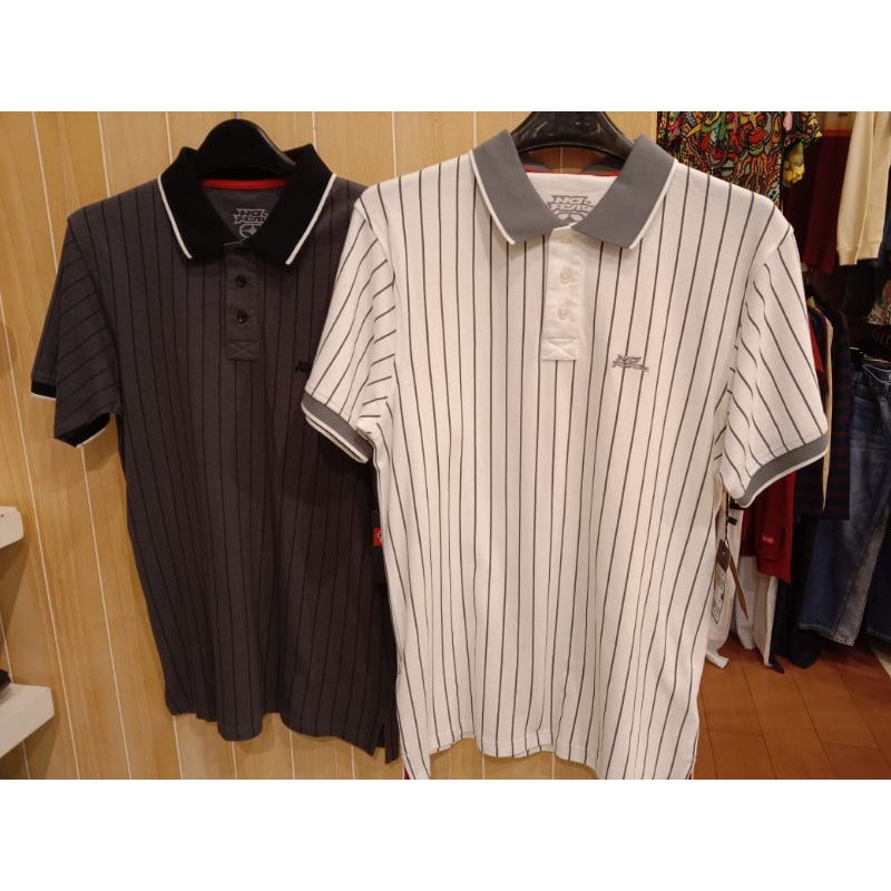 Kaos polo pria No Fear motif Garis