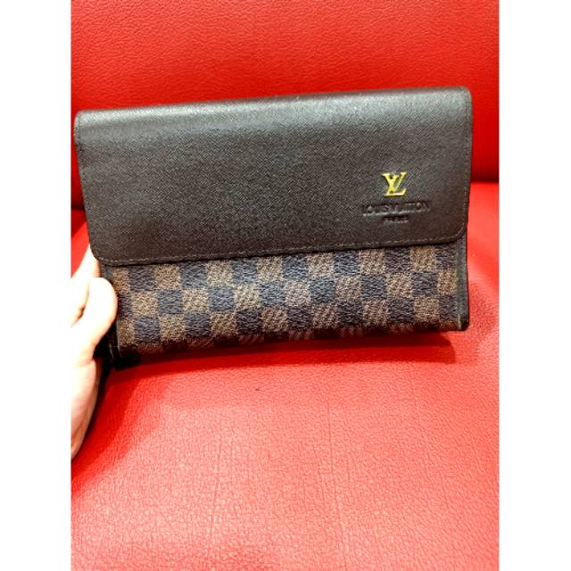 Preloved - LV Clutch for Men