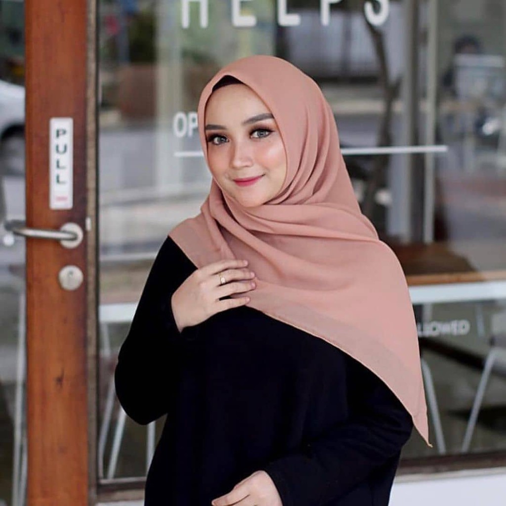 HIJAB SEGI EMPAT BELLA SQUARE POLYCOTTON PREMIUM / JILBAB BELA SQUARE 12PCS MUAT 1KG-2