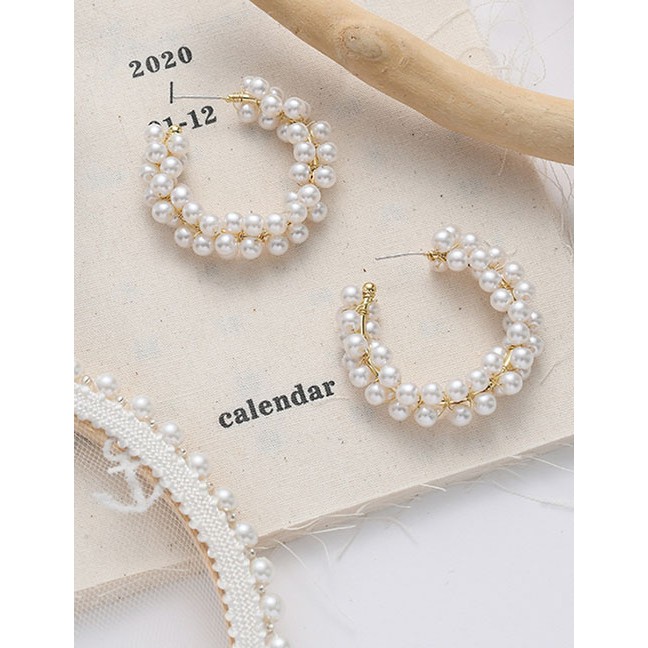 LRC Anting Tusuk Fashion White Silver Needle Weaving Pearl K15899