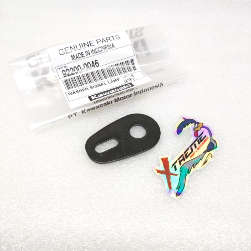 Washer Plat Besi Lampu Sen Sein Ninja 150 R SS Original Kawasaki (satuan)