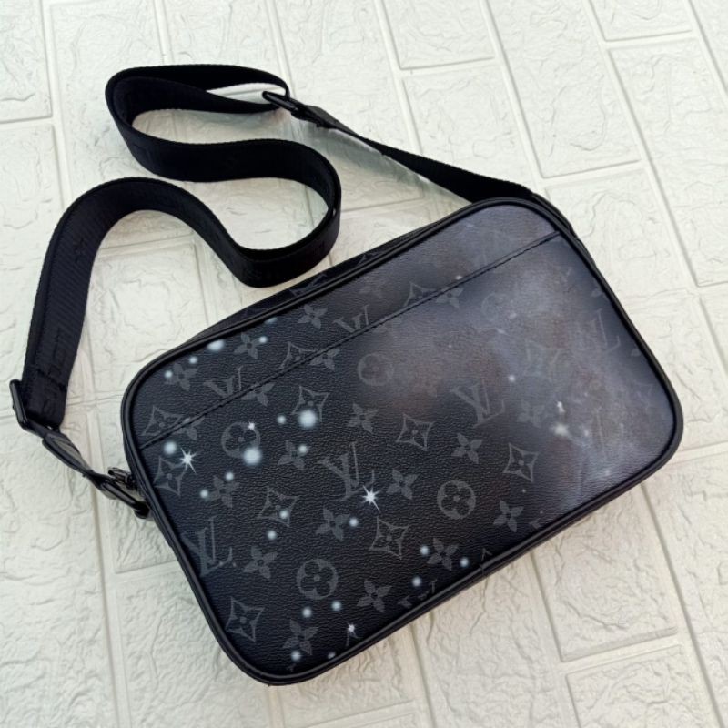 tas selempang LV Galaxy Crossbody Bag Premium Quality