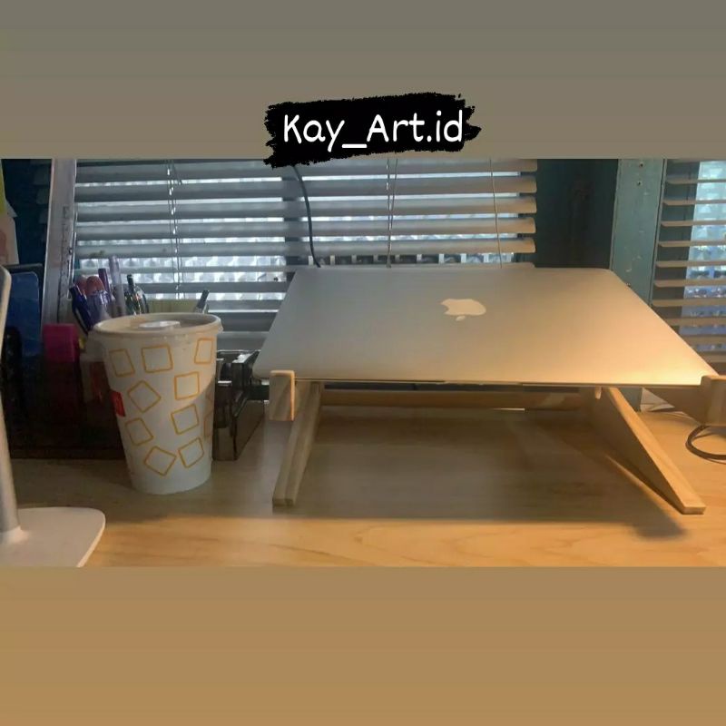 Stand Laptop Tatakan Kayu Penyangga Aesthetic Laptop Notebook Hp Tablet Ipad Meja Kayu Belajar