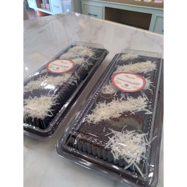 

BROWNIES KUKUS TOPPING 30CM