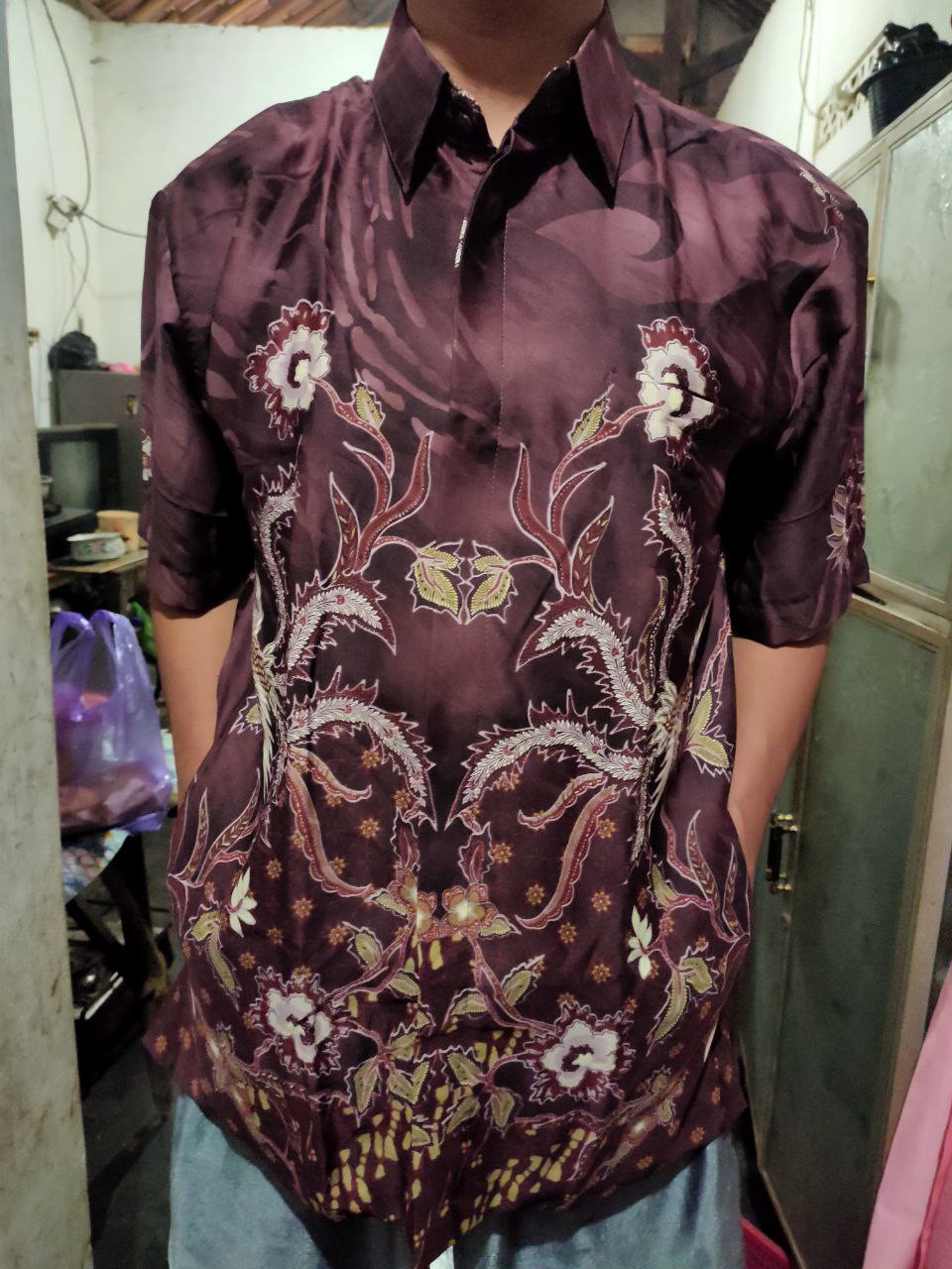 Kemeja Batik Semi Sutra Kreep Puring Istimewa Bahu Pakai Busa Kemasan Kardus Loyality