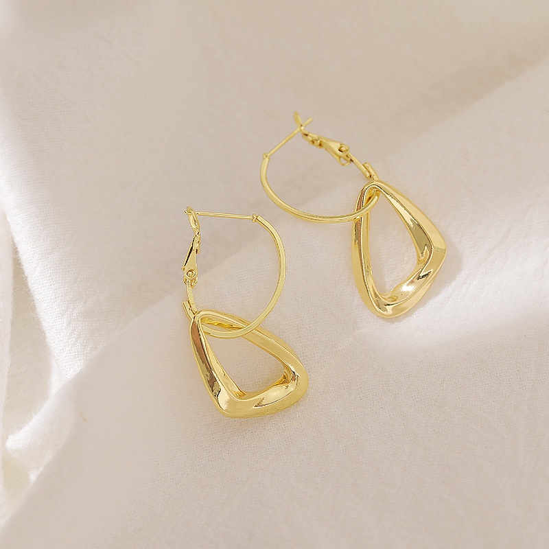 Sterling silver jarum Korea pribadi baru geometris sudut Net merah temperamental dingin gaya anting-