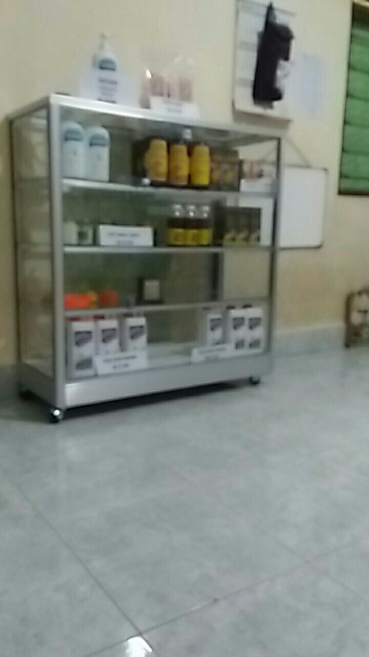 Etalase Kaca 1 Meter (khusus Bogor)