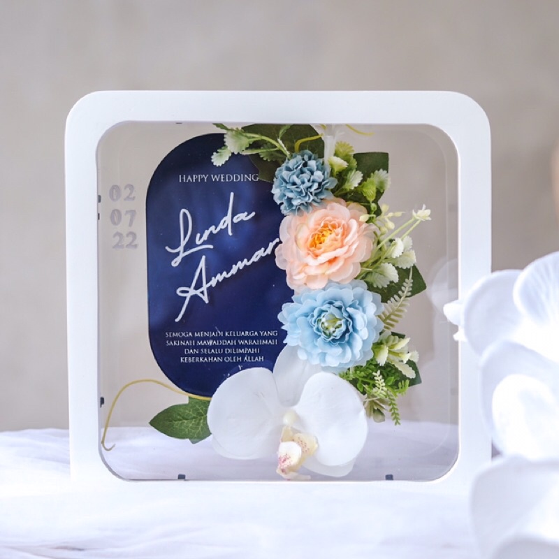Kado wisuda / Kado nikah / kado ulang tahun / graduation gift / wedding gift / anniversary gift / birthday gift / hadiah wisuda / hadiah nikah / hadiah ulang tahun / mahar simple / mahar pernikahan / mahar transparan / mahar bunga / bingkai mahar nikah
