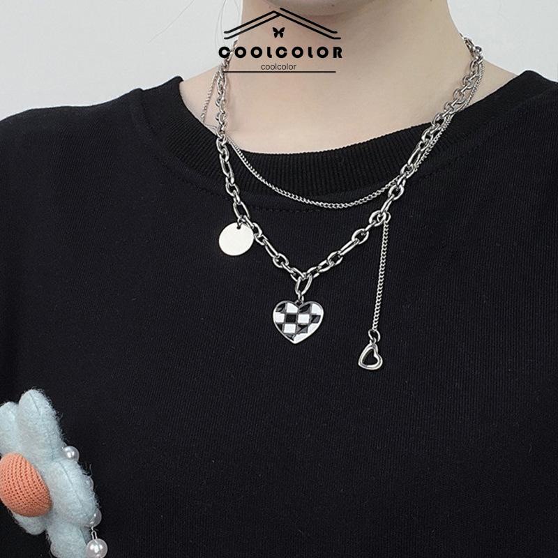 COD❤️Kalung Liontin  Korea Kotak-kotak Manis Keren Double Layer Rantai Sweater Panjang Klavikula Anti Karat Dan Anti Luntur Kalung Hadiah Ulang Tahun Kado Wanita Pria 2023 Terbaru