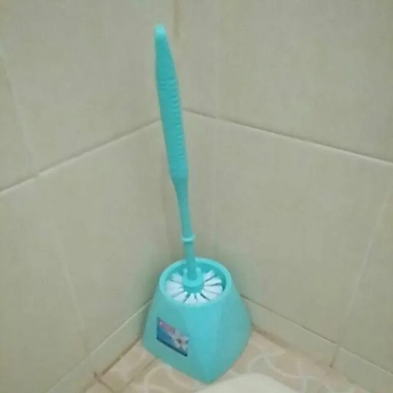 LIONSTAR BO 2 Livina Toilet Brush POT 102 Sikat Kamar Mandi LION STAR