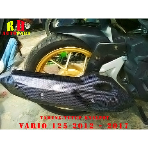 COVER TAMENG PELINDUNG TUTUP KNALPOT MOTOR VARIO 125 TAHUN 2013 - 2017 / tameng tutup knalpot vario 125 techno old cover knalpot vario 125