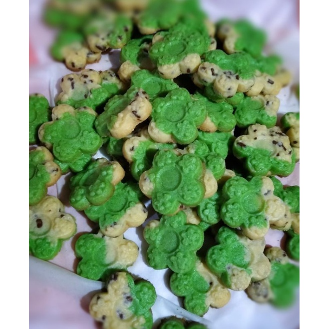 

kue kering matcha - susu