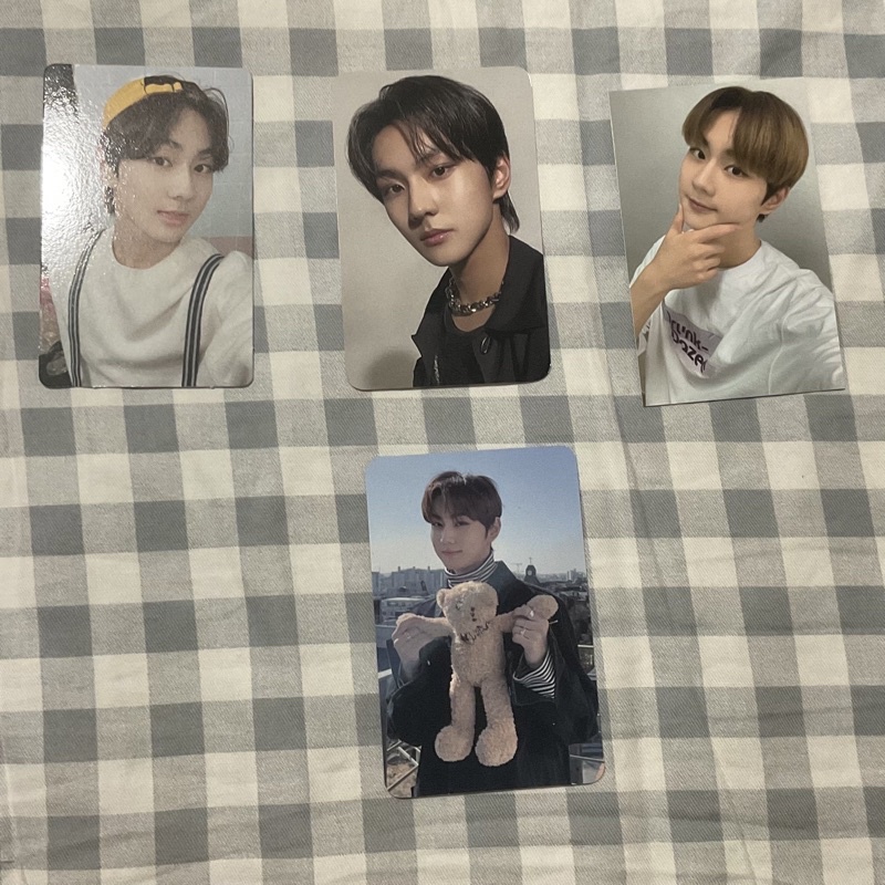 [BOOKED] Jungwon jw enhypen photocard pc uni bdc bene shopee yzy bdc rpc ggu