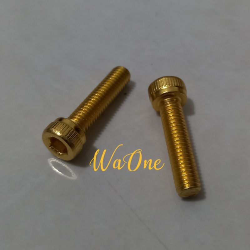 Baut Bak CVT Mio Variasi Kunci 8 Kunci L Gold Chrome