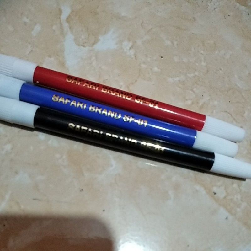 

ready 12pcs spidol safari brand hitam,merah,biru