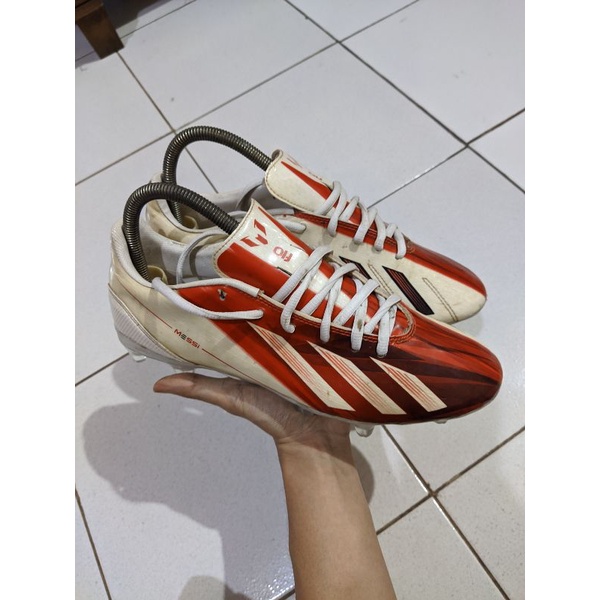 sepatu bola adidas f10 messi