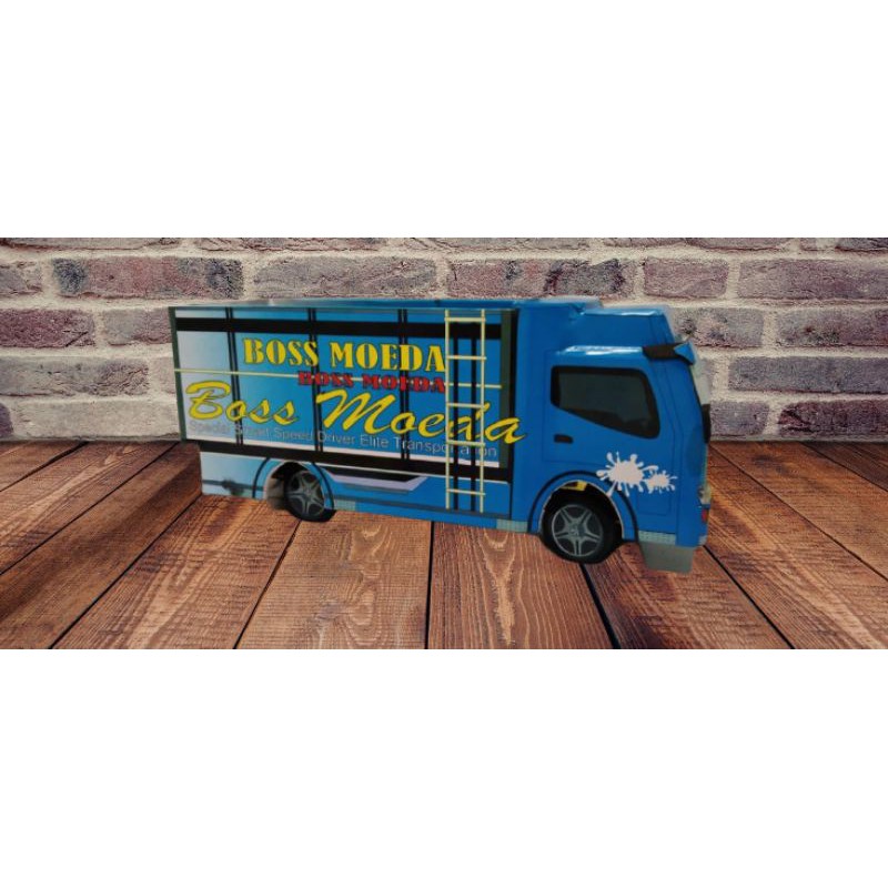Miniatur truck ( Truck mainan)