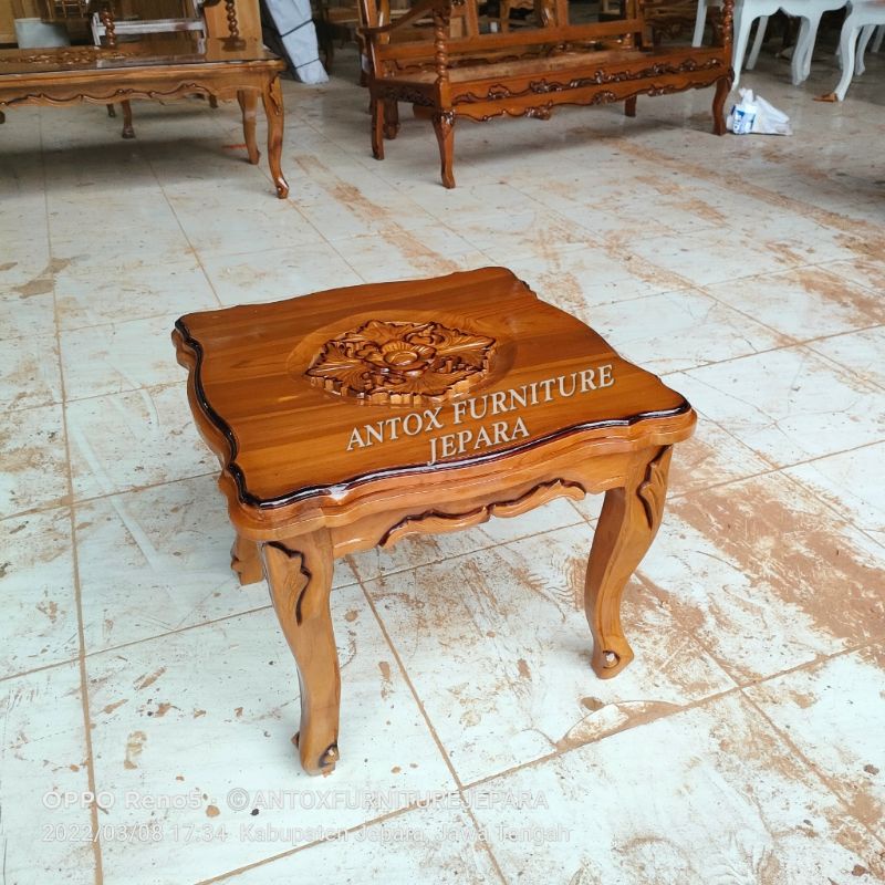 meja puk meja kecil jati ukiran mebel Jepara