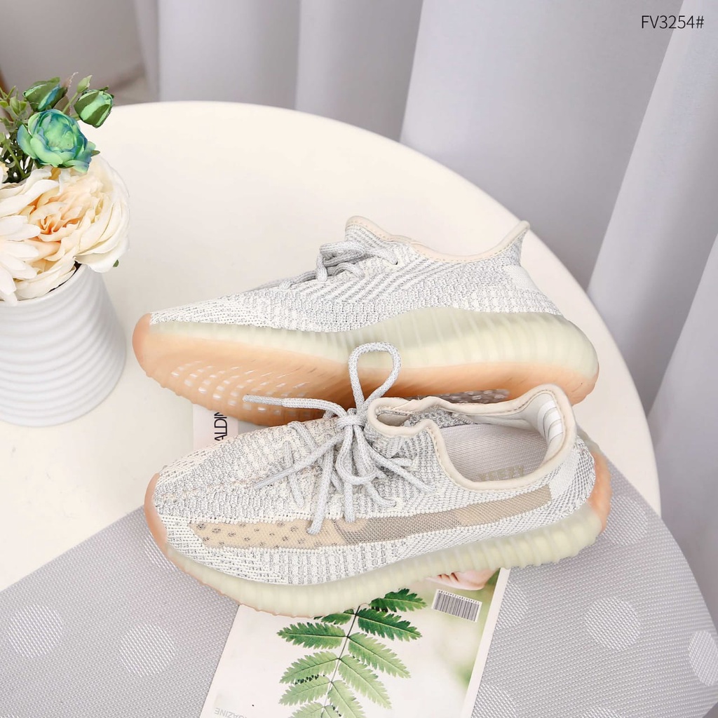 Ads Yeezy Boots 350 V2 Lundmark  (Reflective) Women FV3254