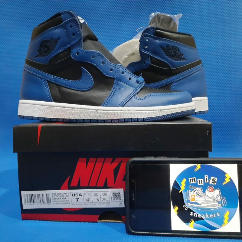 Air Jordan 1 High Dark Marine Blue