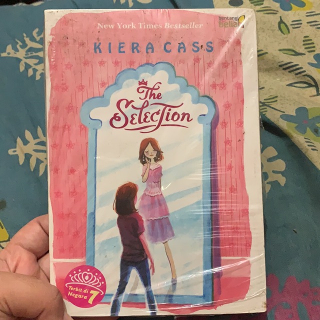 Novel Terjemahan The Selection - Kiera Cass (Old Cover)
